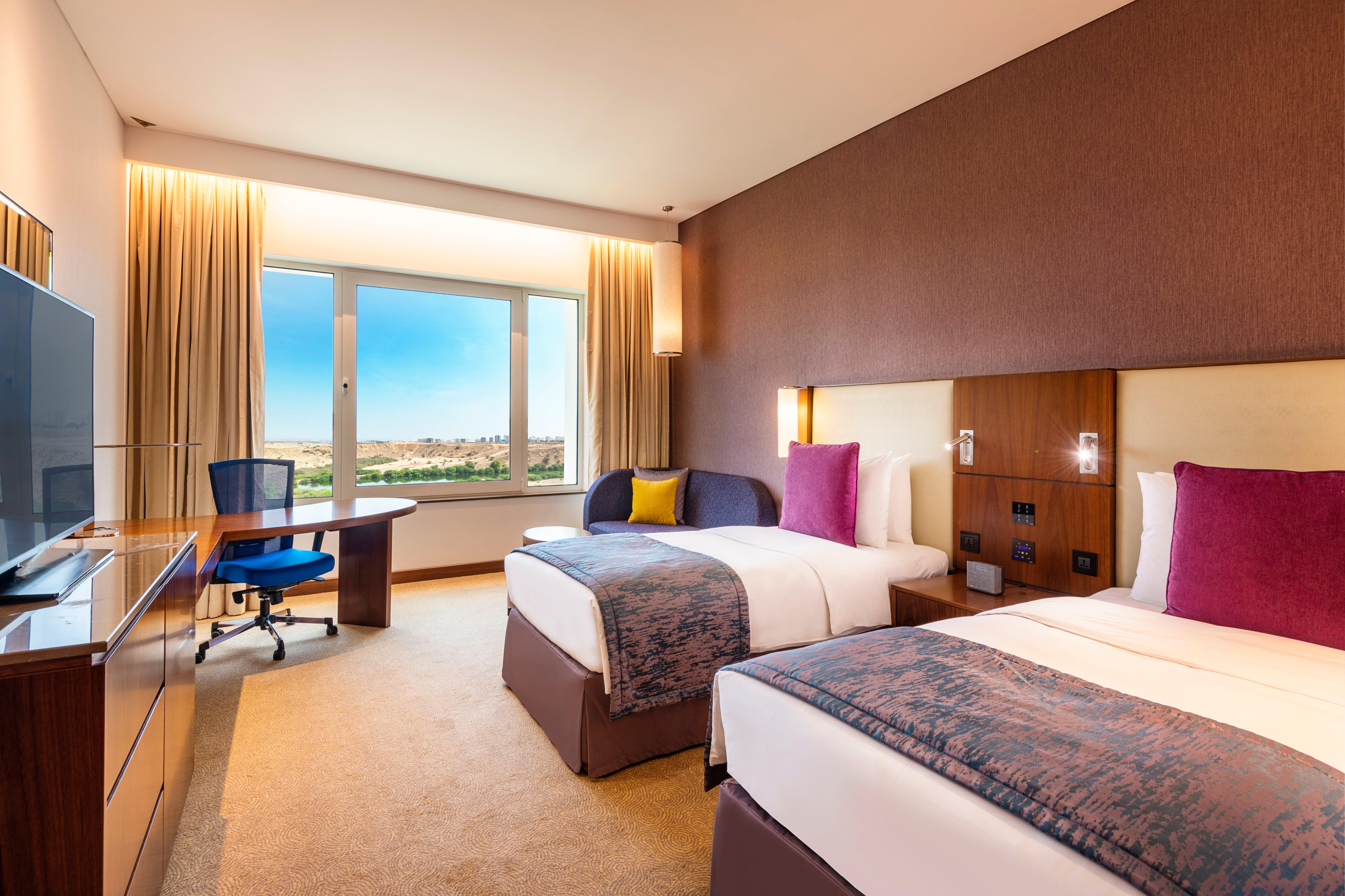 Crowne Plaza Muscat Ocec By Ihg Hotel Kültér fotó