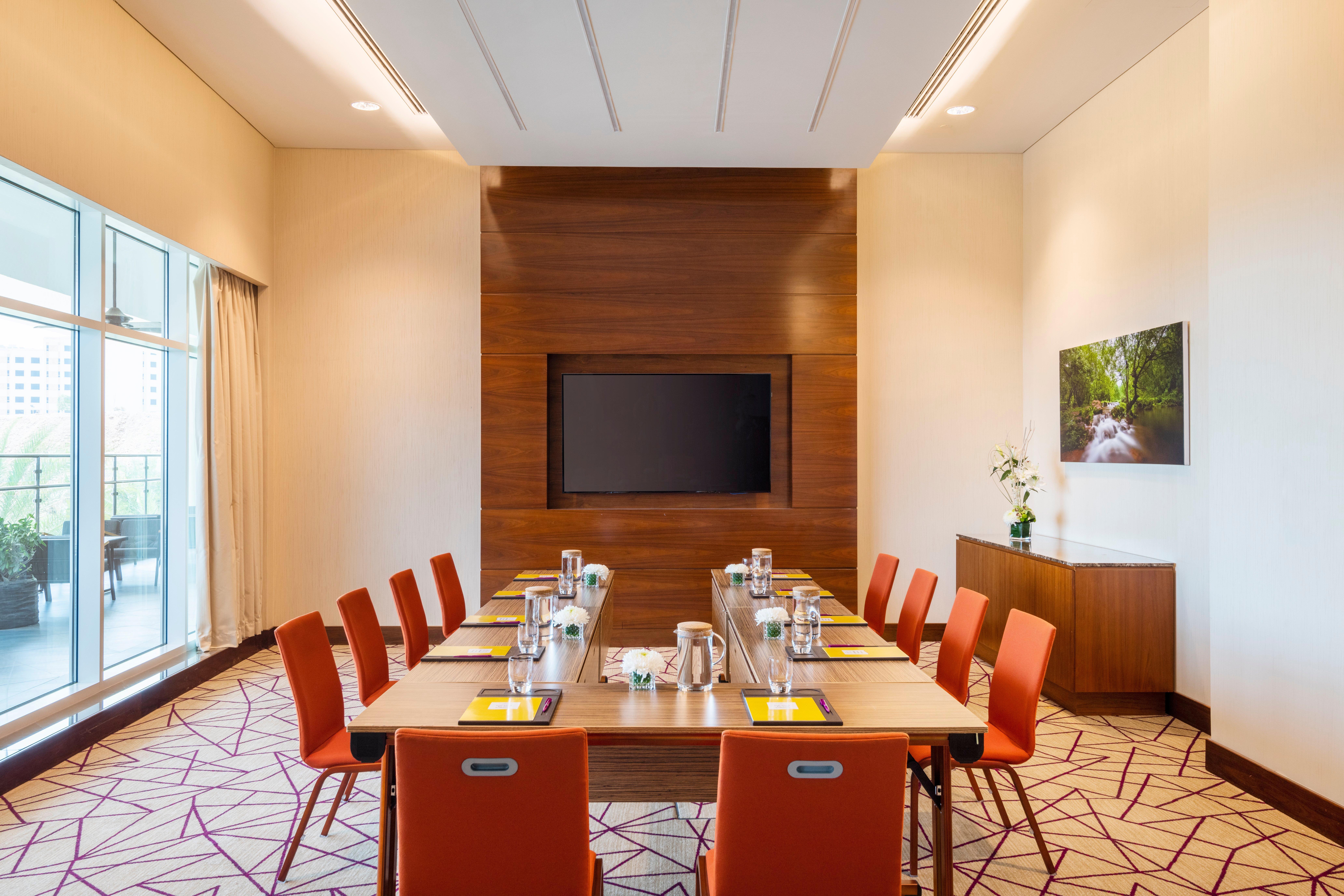 Crowne Plaza Muscat Ocec By Ihg Hotel Kültér fotó