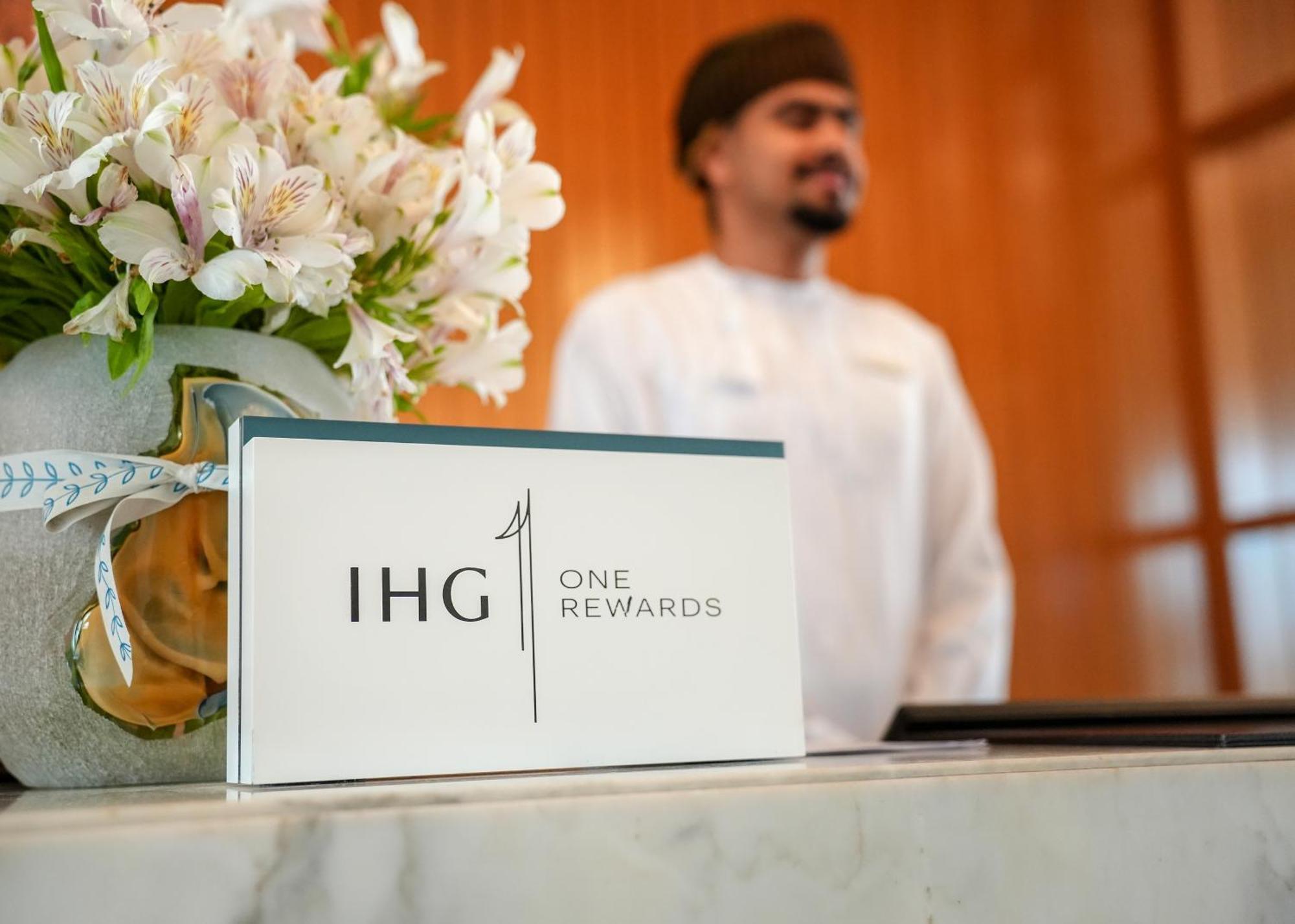 Crowne Plaza Muscat Ocec By Ihg Hotel Kültér fotó